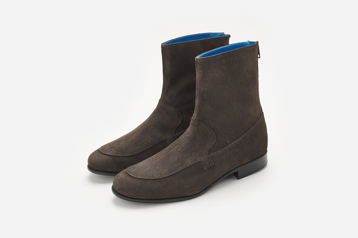 Suede boots