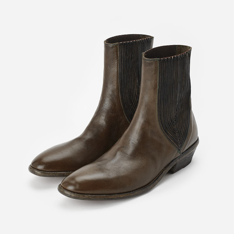 Leather vintage cowboy boots