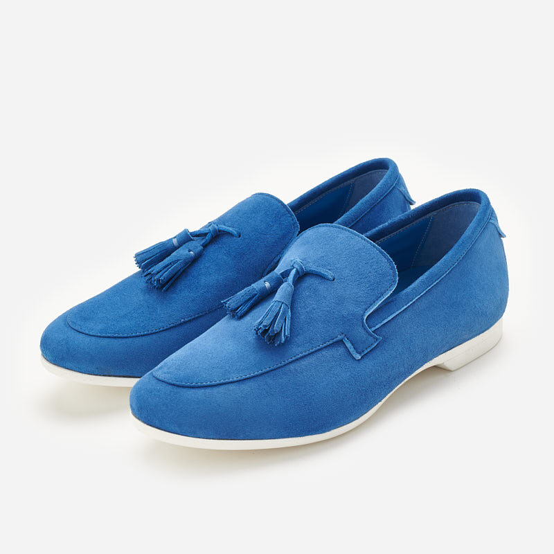 Suede tassel loafer with rubber sole