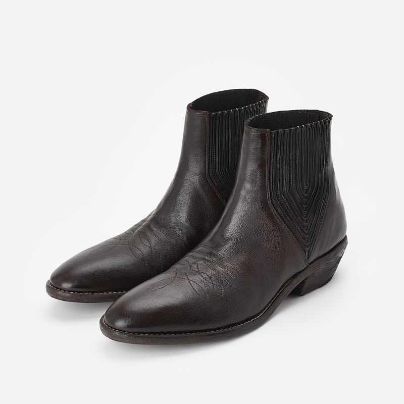 Leather ankle cowboy boots with embroidery